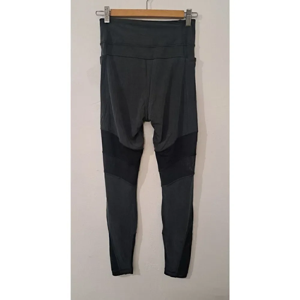 Lululemon Women Size 6 HI Rise WUNDER UNDER leggings Phone Side Pockets Mesh